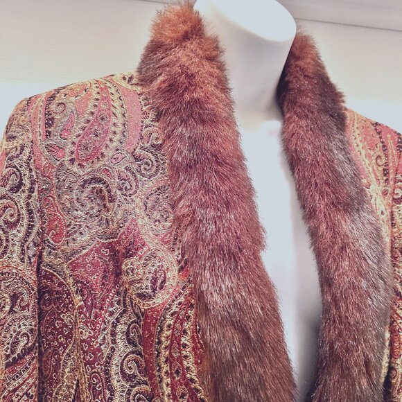 Newport News-Vintage Paisley Print Faux Fur Coat/Jacket-Hook Closure-Pockets-10 - Picture 9 of 16